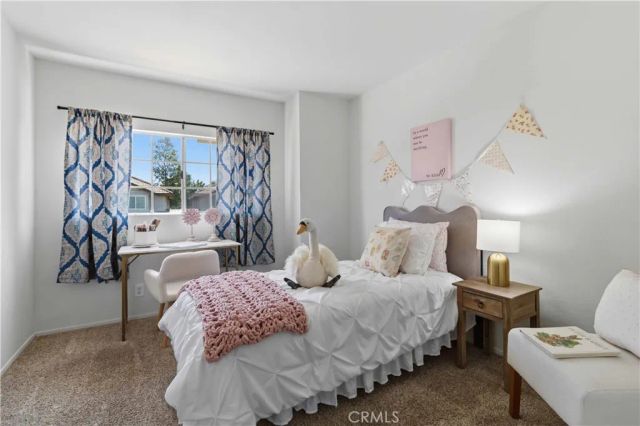 592 Fairfield, Simi Valley, CA 93065