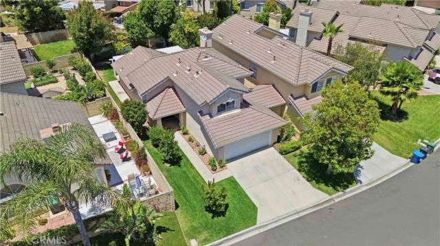592 Fairfield, Simi Valley, CA 93065