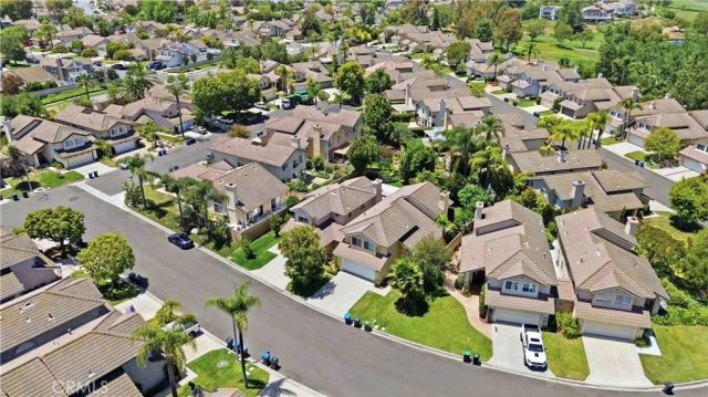 592 Fairfield, Simi Valley, CA 93065