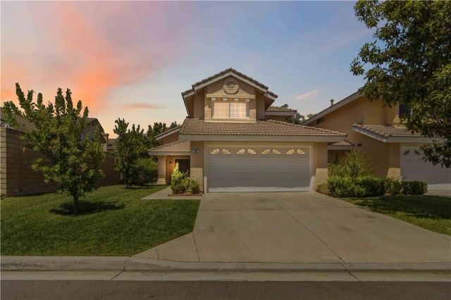 592 Fairfield, Simi Valley, CA 93065