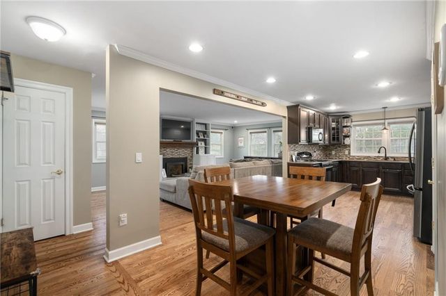 9501 Riggs Street, Overland Park, KS 66212