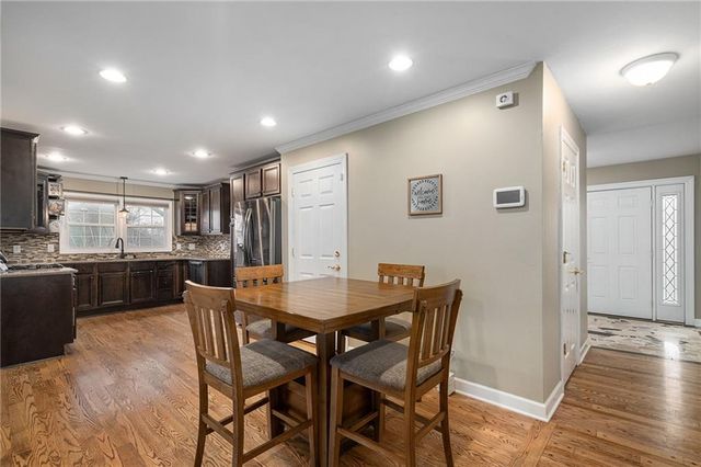 9501 Riggs Street, Overland Park, KS 66212