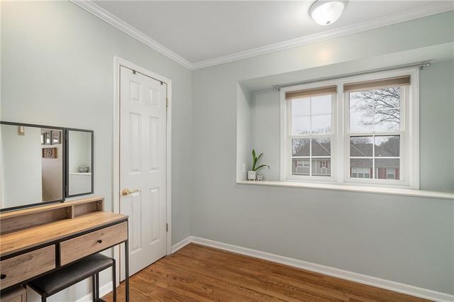 9501 Riggs Street, Overland Park, KS 66212