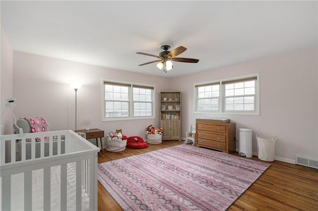 9501 Riggs Street, Overland Park, KS 66212