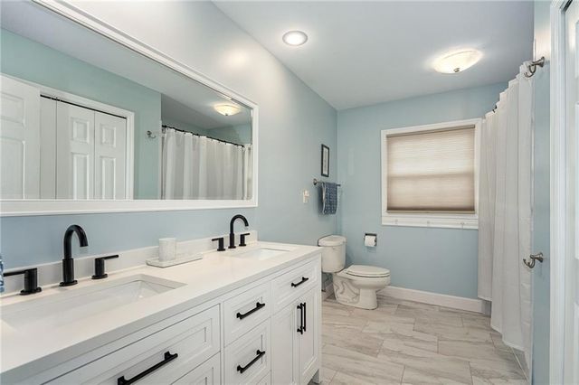 9501 Riggs Street, Overland Park, KS 66212