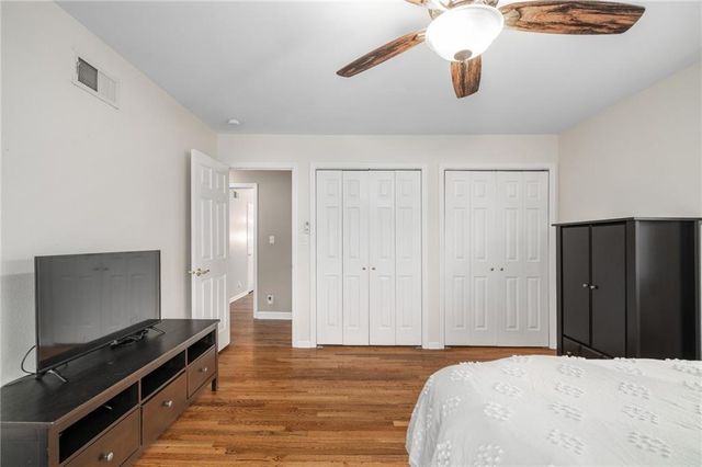 9501 Riggs Street, Overland Park, KS 66212