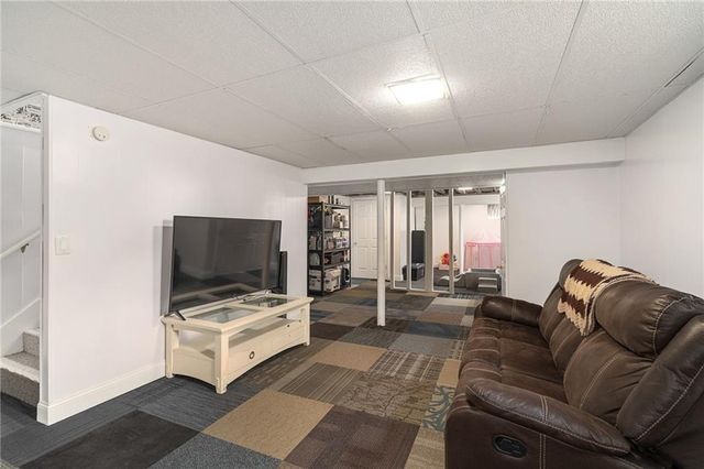 9501 Riggs Street, Overland Park, KS 66212