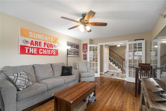 9501 Riggs Street, Overland Park, KS 66212