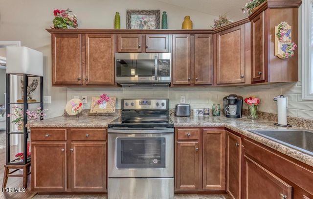 14 Kenzee Place, Limestone, TN 37681