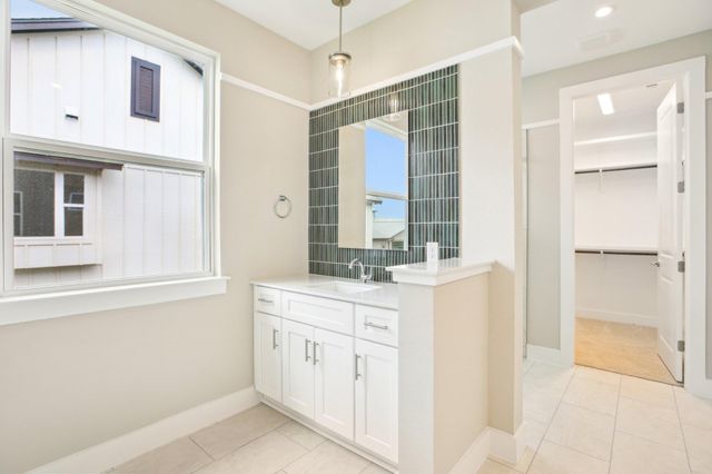 2136 Quiet Stables CIR, Cedar Park, TX 78613