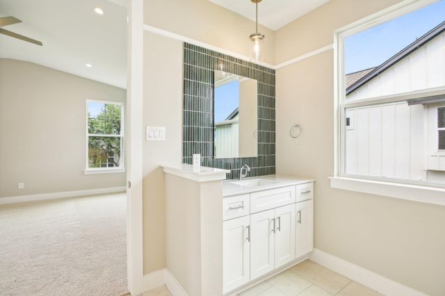 2136 Quiet Stables CIR, Cedar Park, TX 78613