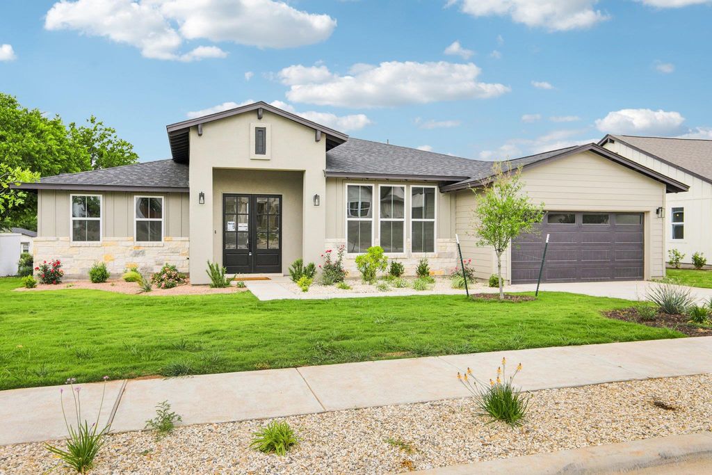 2136 Quiet Stables CIR, Cedar Park, TX 78613