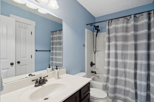 713 Elm St, Clarksville, TN 37040