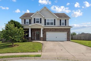 713 Elm St, Clarksville, TN 37040