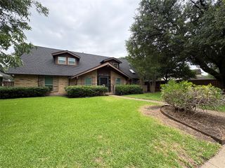 9916 Fieldcrest Drive, Dallas, TX 75238