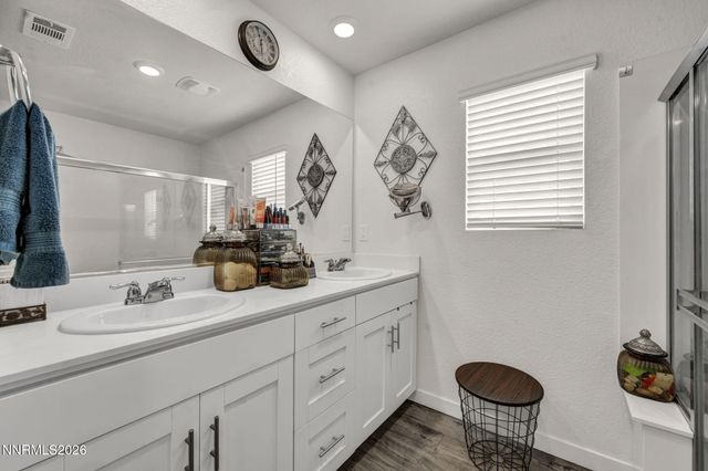 2025 Painted Sky Way, Sun Valley, NV 89433
