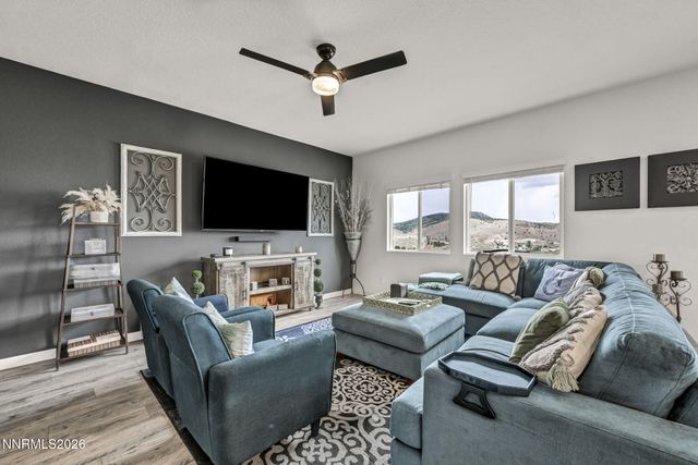 2025 Painted Sky Way, Sun Valley, NV 89433