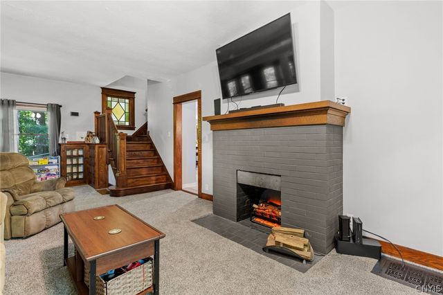 400 Richfield Avenue, Syracuse, NY 13205