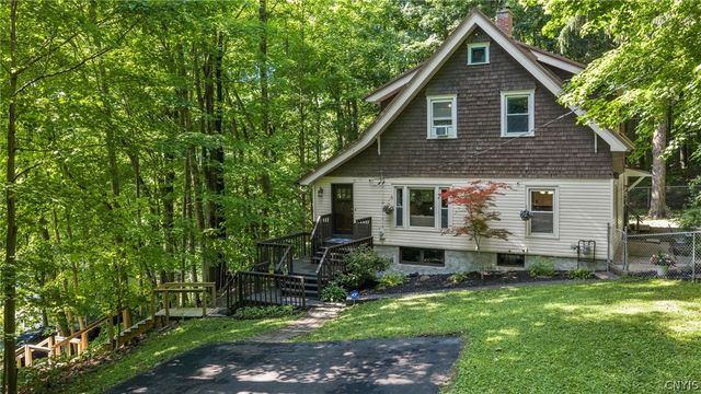 400 Richfield Avenue, Syracuse, NY 13205