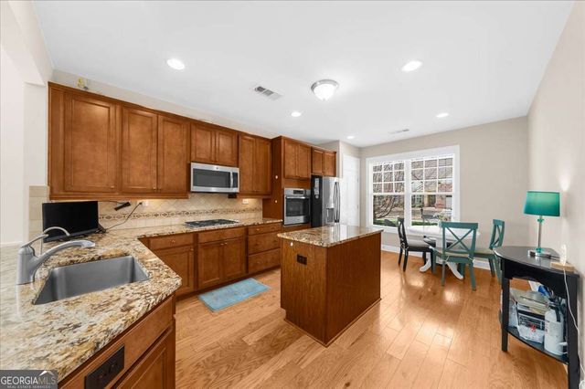 3739 Golden Leaf Point SW, Gainesville, GA 30504