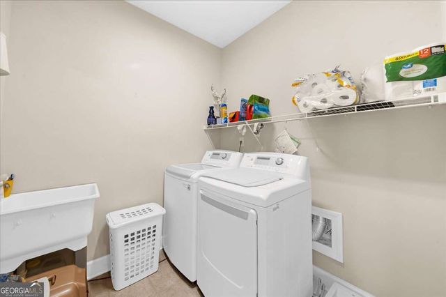 3739 Golden Leaf Point SW, Gainesville, GA 30504