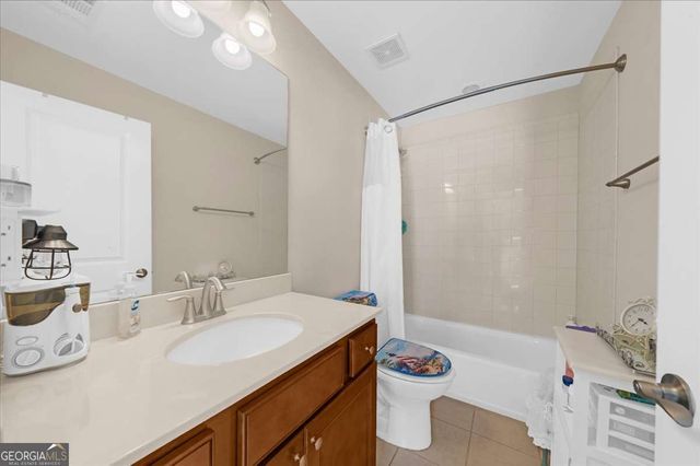 3739 Golden Leaf Point SW, Gainesville, GA 30504