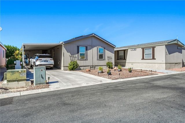 320 Montecito Drive, Pahrump, NV 89048