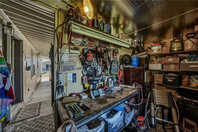 320 Montecito Drive, Pahrump, NV 89048