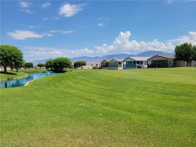 320 Montecito Drive, Pahrump, NV 89048
