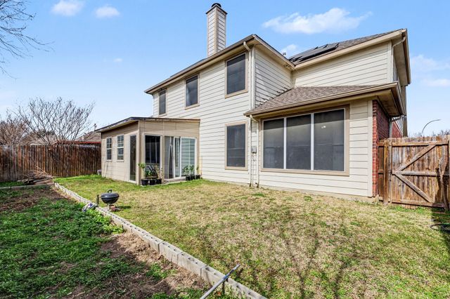 4616 Parkmount Drive, Fort Worth, TX 76137