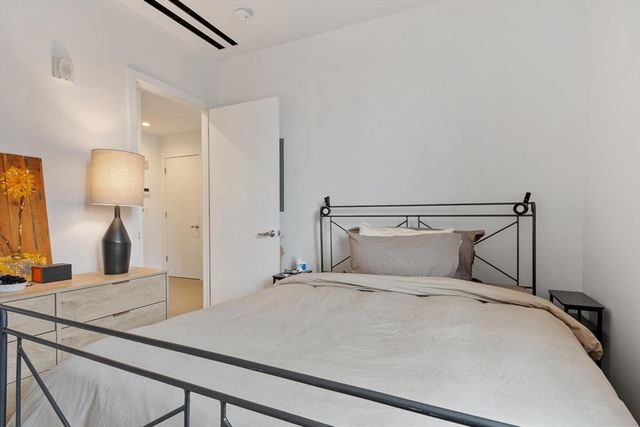 88 Wareham St 401, Boston, MA 02118