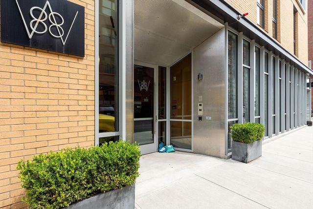 88 Wareham St 401, Boston, MA 02118