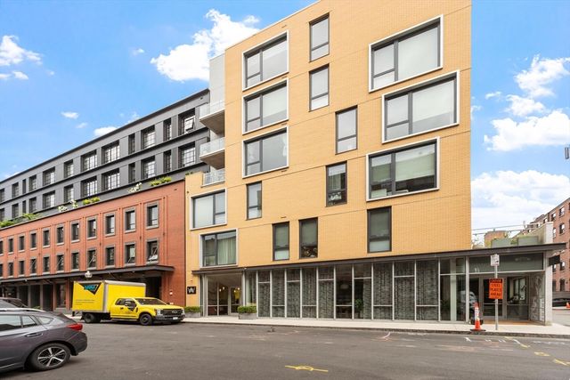 88 Wareham St 401, Boston, MA 02118