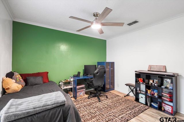 16883 County Road 4104, Lindale, TX 75771