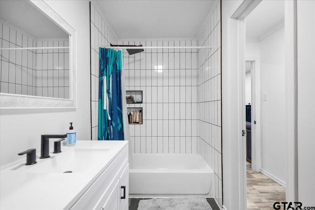 16883 County Road 4104, Lindale, TX 75771