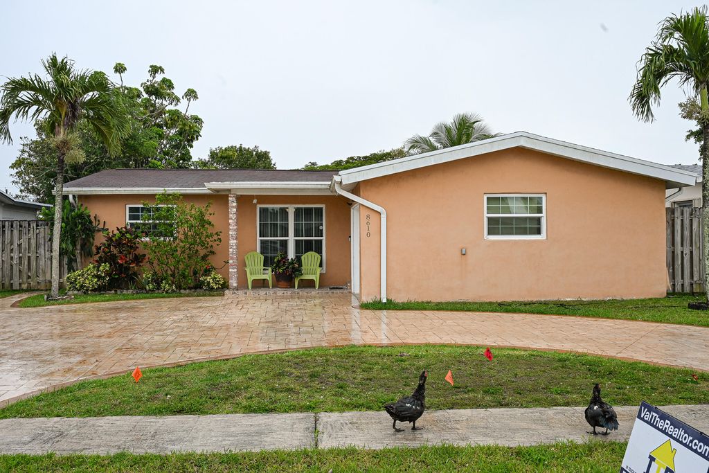 8610 NW 27th Place, Sunrise, FL 33322