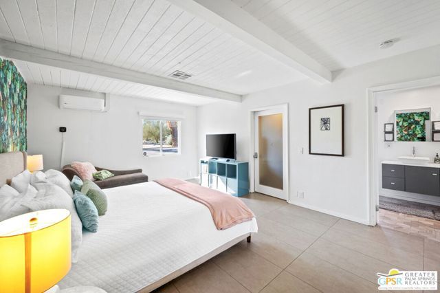 1572 N Riverside Drive, Palm Springs, CA 92264