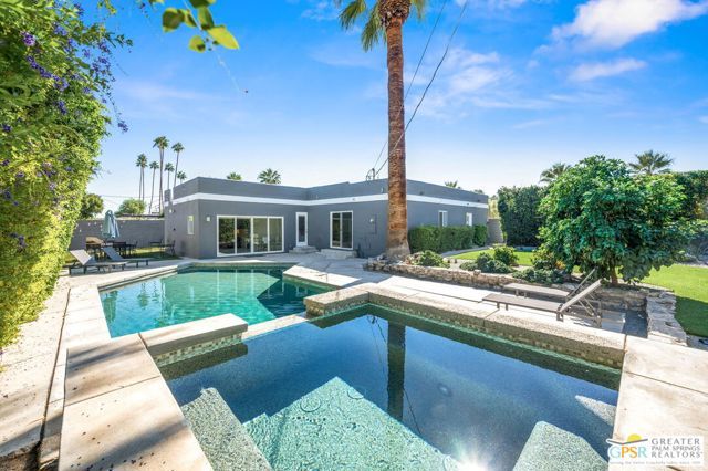 1572 N Riverside Drive, Palm Springs, CA 92264
