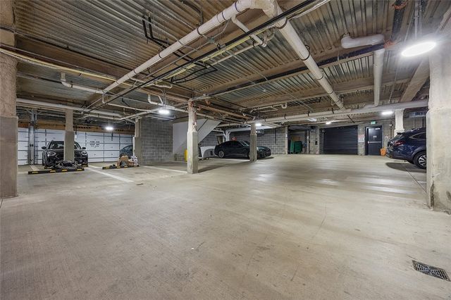 3725 Butler St 302, Lawrenceville, PA 15201