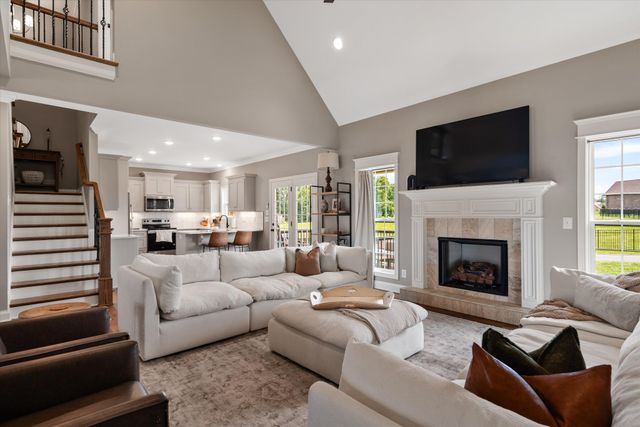 1121 Joe Martin Ln, Lebanon, TN 37087