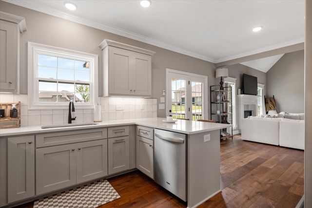 1121 Joe Martin Ln, Lebanon, TN 37087