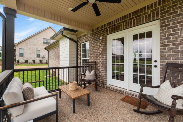 1121 Joe Martin Ln, Lebanon, TN 37087