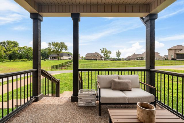 1121 Joe Martin Ln, Lebanon, TN 37087