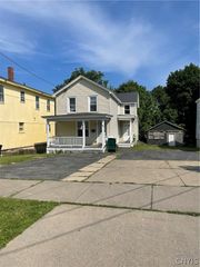 139 West Schuyler Street, Oswego, NY 13126