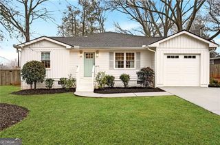 953 Sharon Circle SE, Smyrna, GA 30080