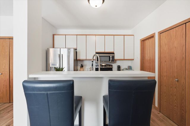 8449 Cortland Road, Eden Prairie, MN 55344