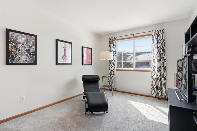 8449 Cortland Road, Eden Prairie, MN 55344