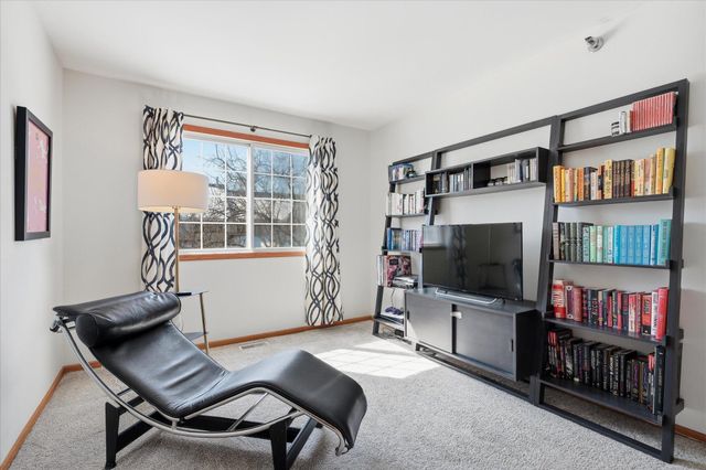 8449 Cortland Road, Eden Prairie, MN 55344