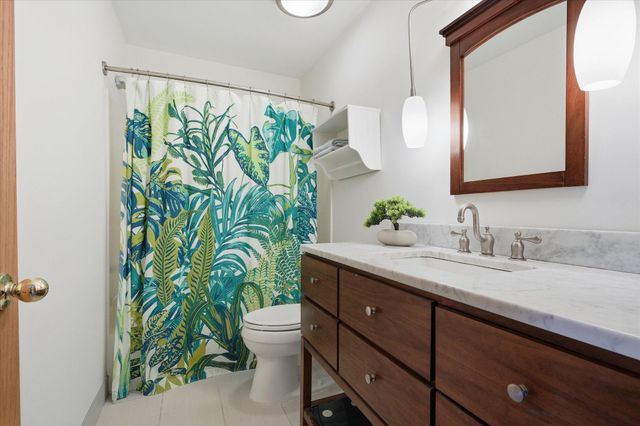 8449 Cortland Road, Eden Prairie, MN 55344