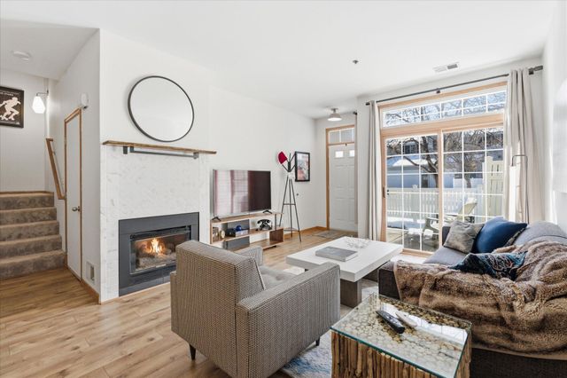 8449 Cortland Road, Eden Prairie, MN 55344